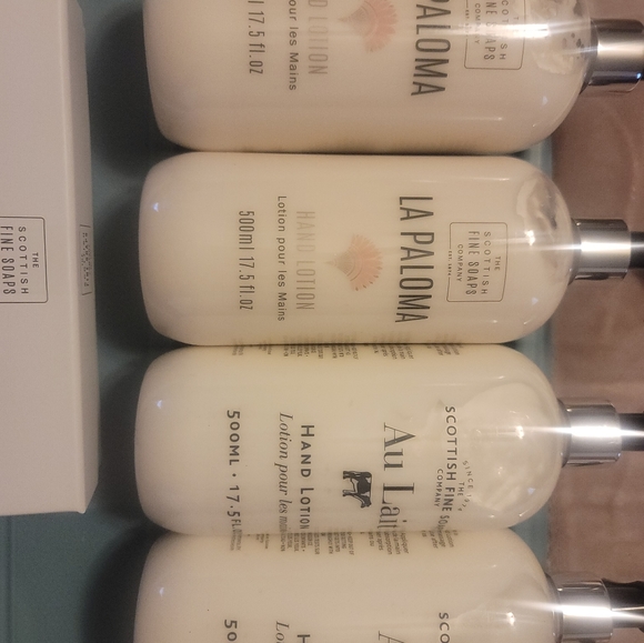 Scottish Fine Soaps Au Lait 2pc Bundle Hand Lotion Hand Soap Bonus:Essential Oil - Picture 10 of 16